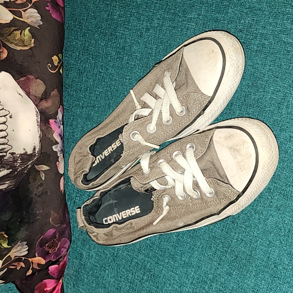 Women’s Size 8 Gray Converse All Star Slip-Ons